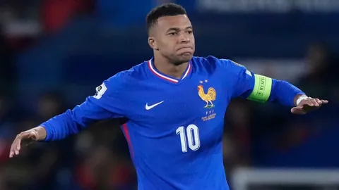 吉伦沃特精准助攻，莫兰德空中爆扣惊全场